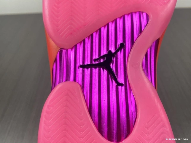 Bmlin Jordan (W) Shocking DH4121-600 Retro Pink 14 Low 0712